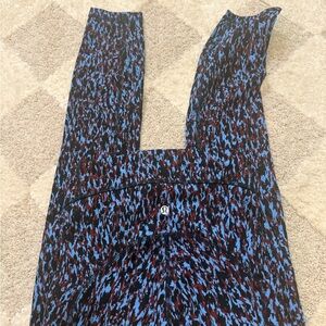 lululemon Black, Blue & Burgundy Abstract Print Leggings